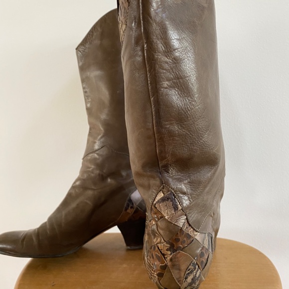 Vintage Genuine Leather Cowboy Boots - Picture 3 of 6